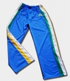 Capoeira-Hose, blau mit grün-weiss-gelben Streifen
